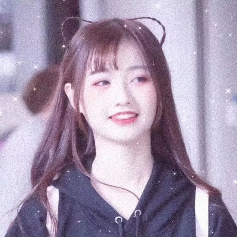 腰间持枪